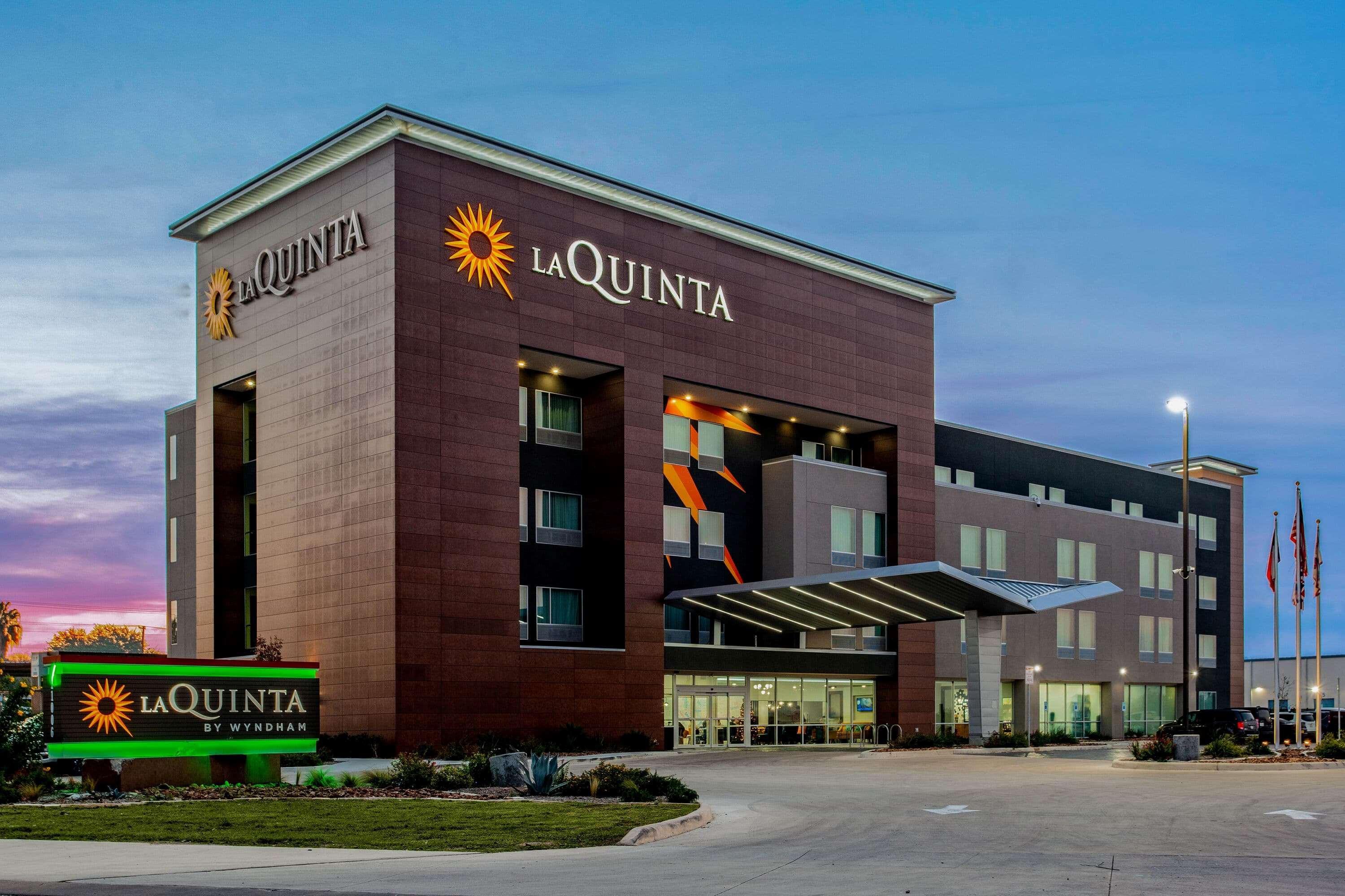 La Quinta By Wyndham San Antonio Alamo City Buitenkant foto